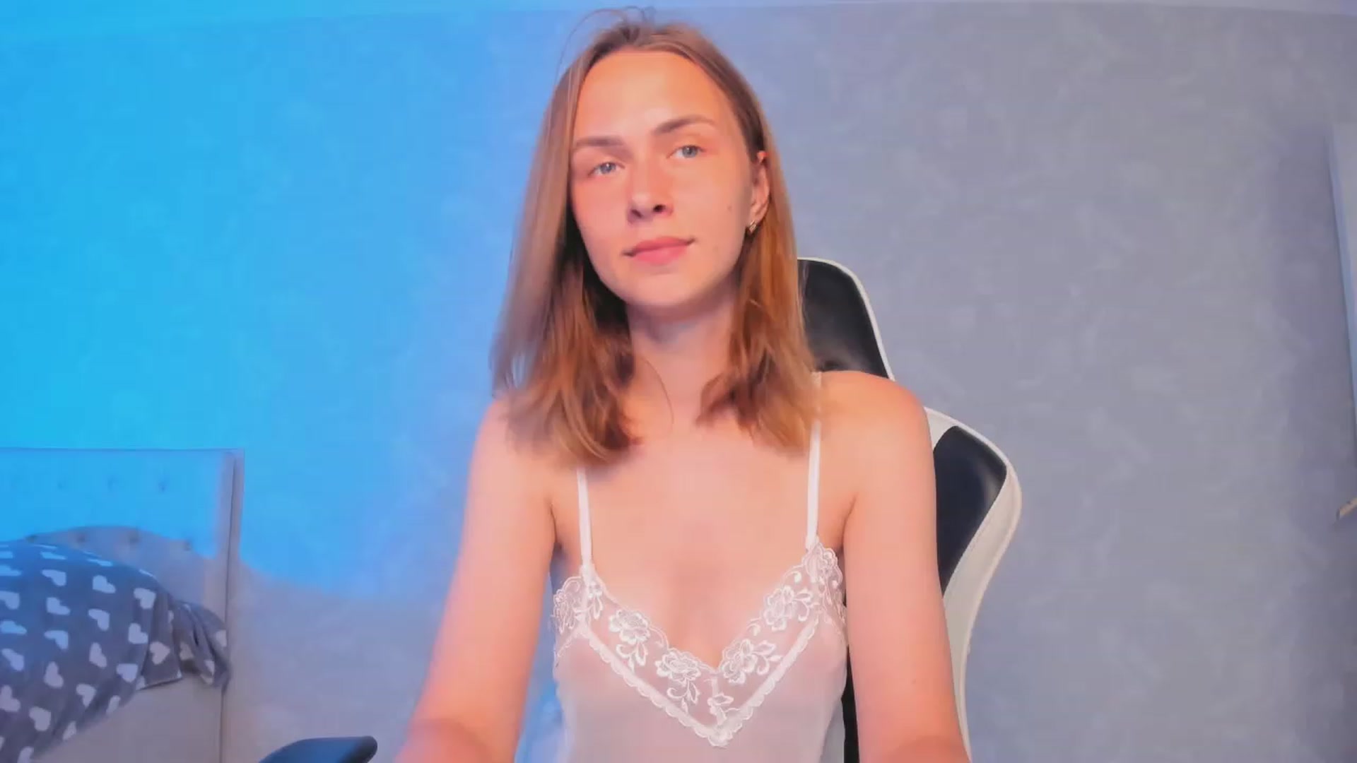 Gallery image thumbnail from Jumphigherr's myfreecams stream on, 07/23/2023, 14:51 image 10 of 20