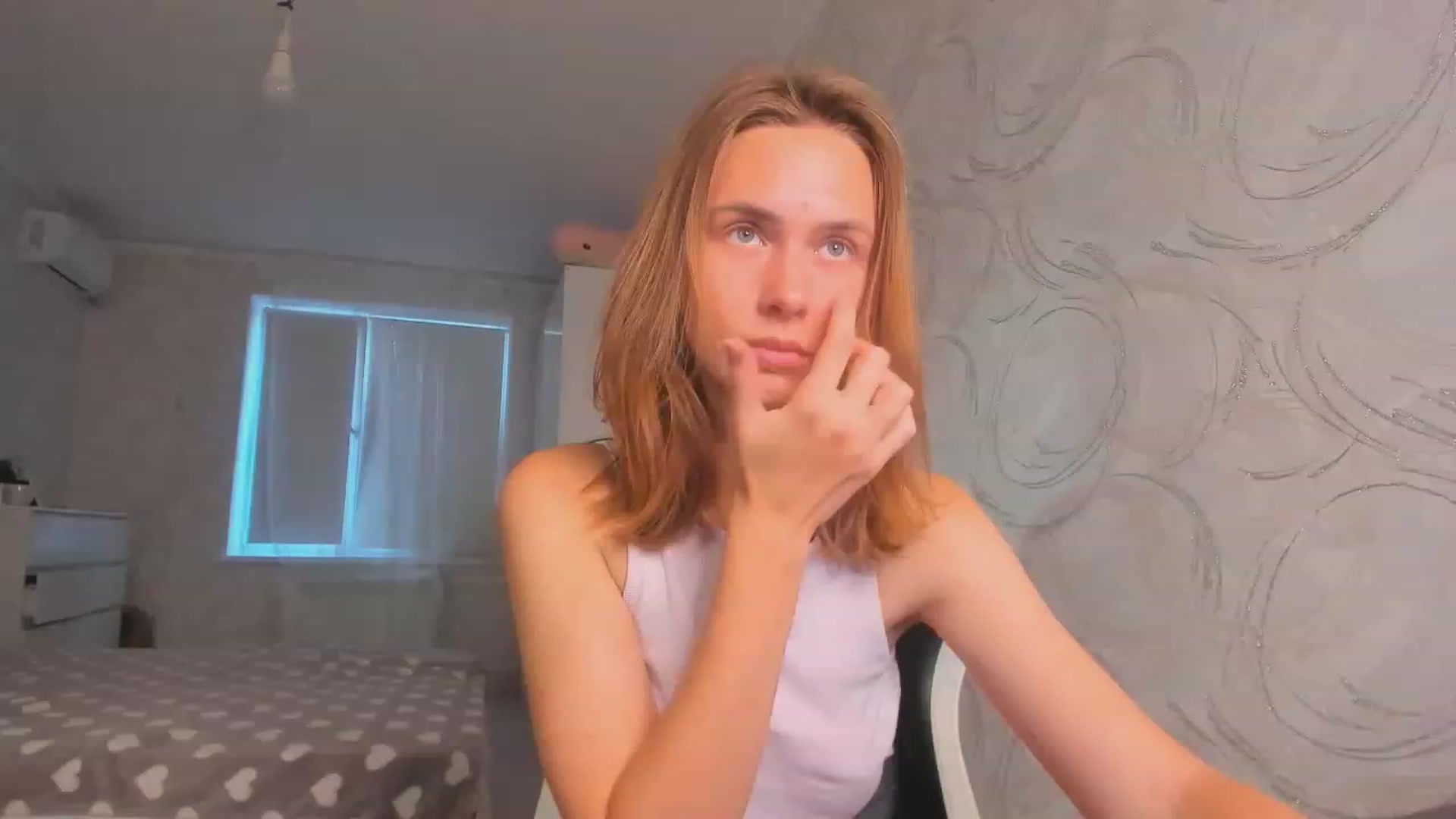 Gallery image thumbnail from Jumphigherr's myfreecams stream on, 08/31/2023, 15:32 image 8 of 20