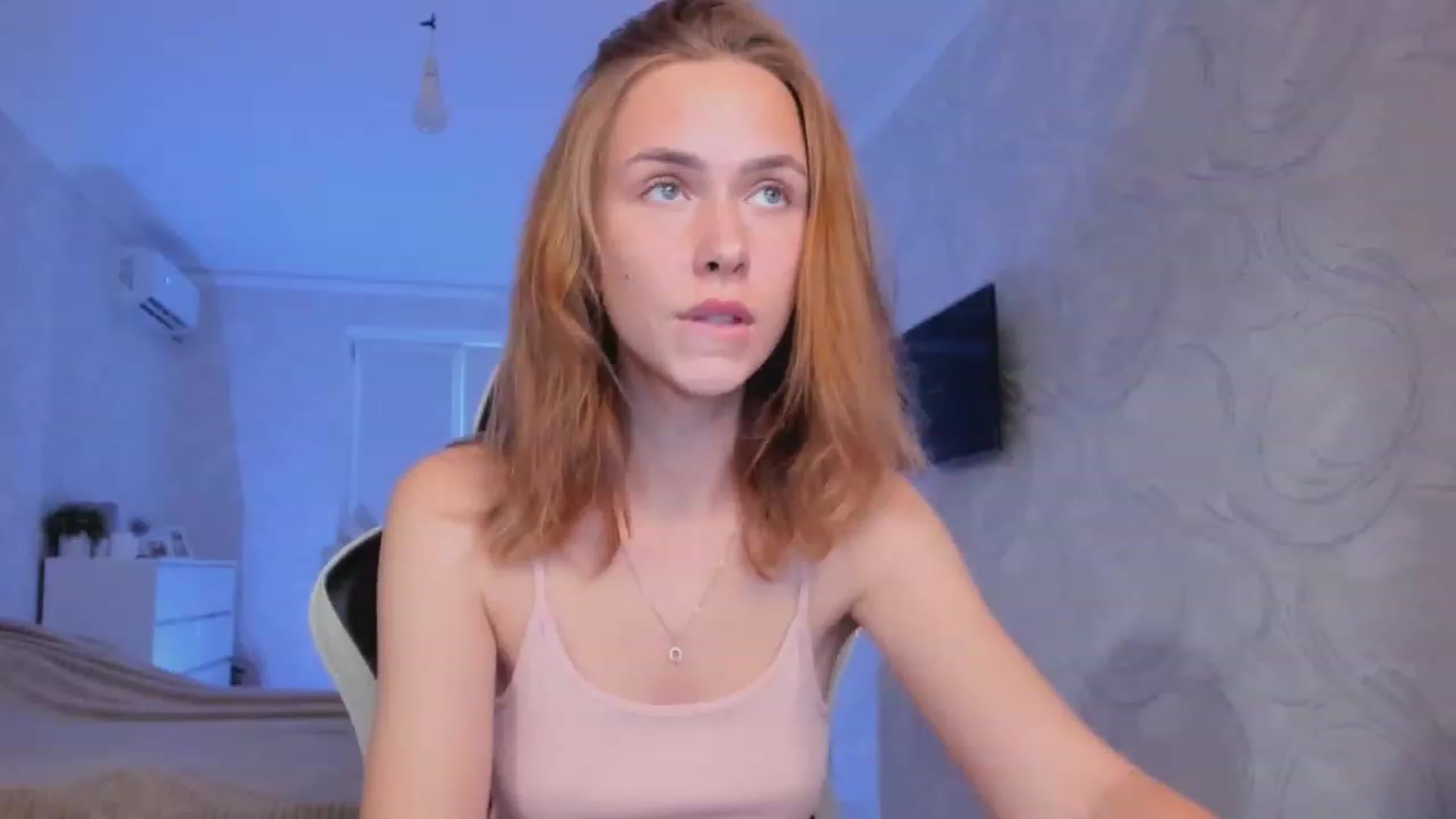 Gallery image thumbnail from Jumphigherr's myfreecams stream on, 09/24/2023, 14:50 image 4 of 20