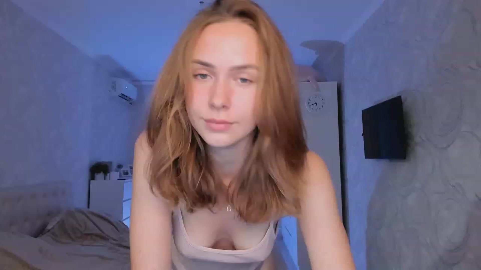 Gallery image thumbnail from Jumphigherr's myfreecams stream on, 09/24/2023, 15:23 image 14 of 20