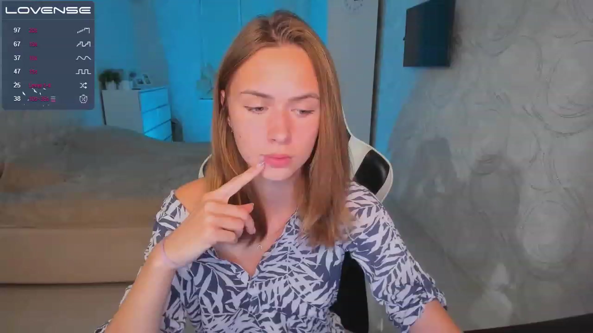 Gallery image thumbnail from Jumphigherr's myfreecams stream on, 09/26/2023, 18:42 image 14 of 20