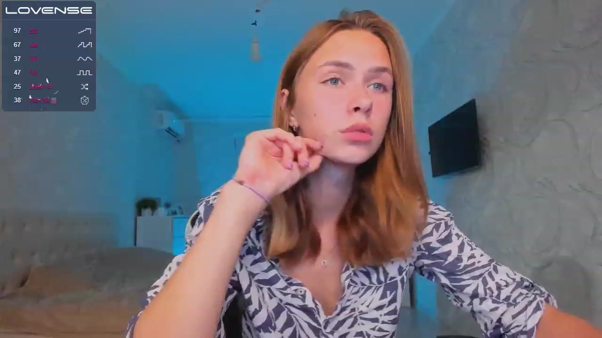 Gallery image thumbnail from Jumphigherr's myfreecams stream on, 09/26/2023, 18:42 image 4 of 20