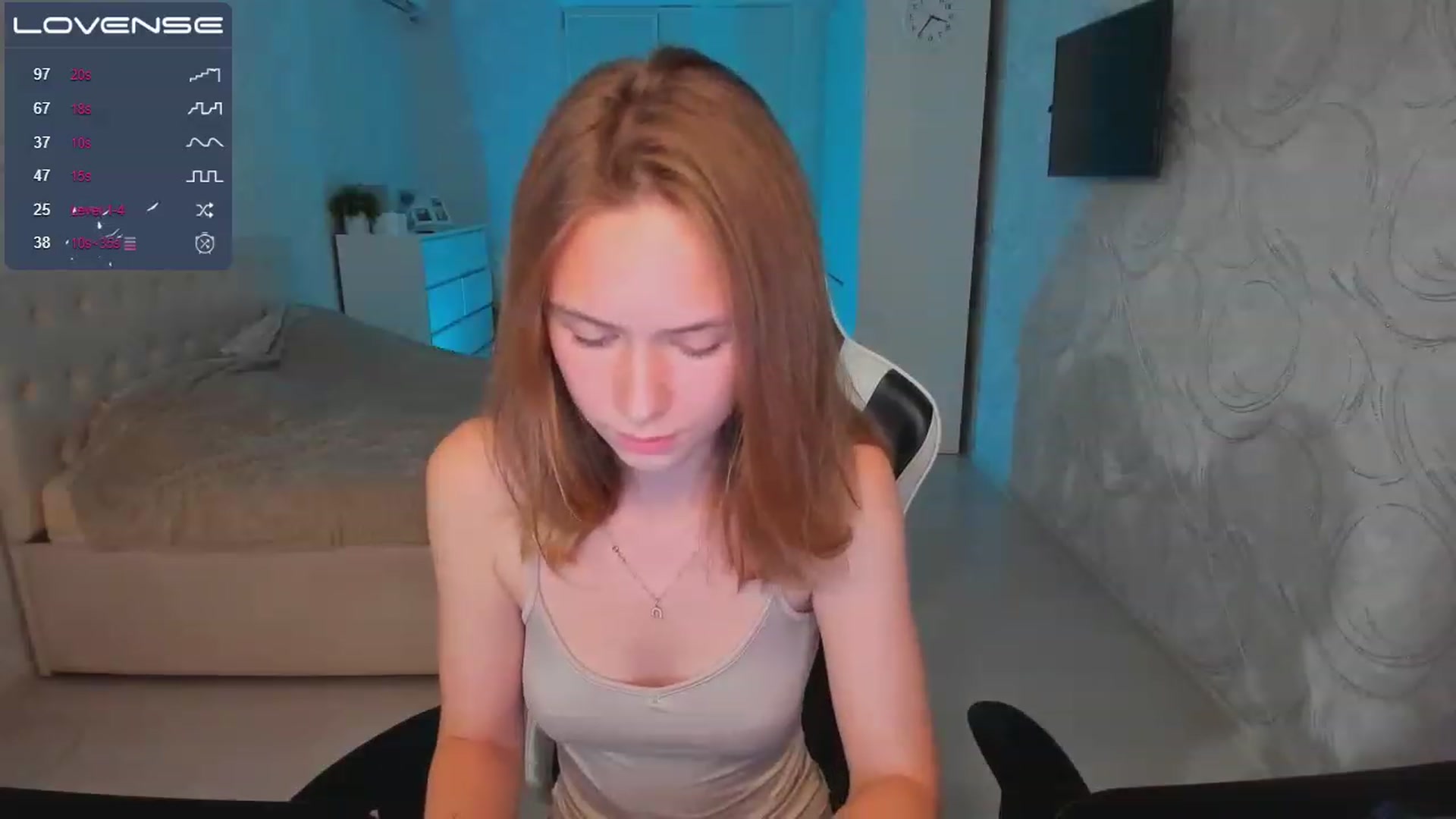 Gallery image thumbnail from Jumphigherr's myfreecams stream on, 09/27/2023, 18:18 image 9 of 20