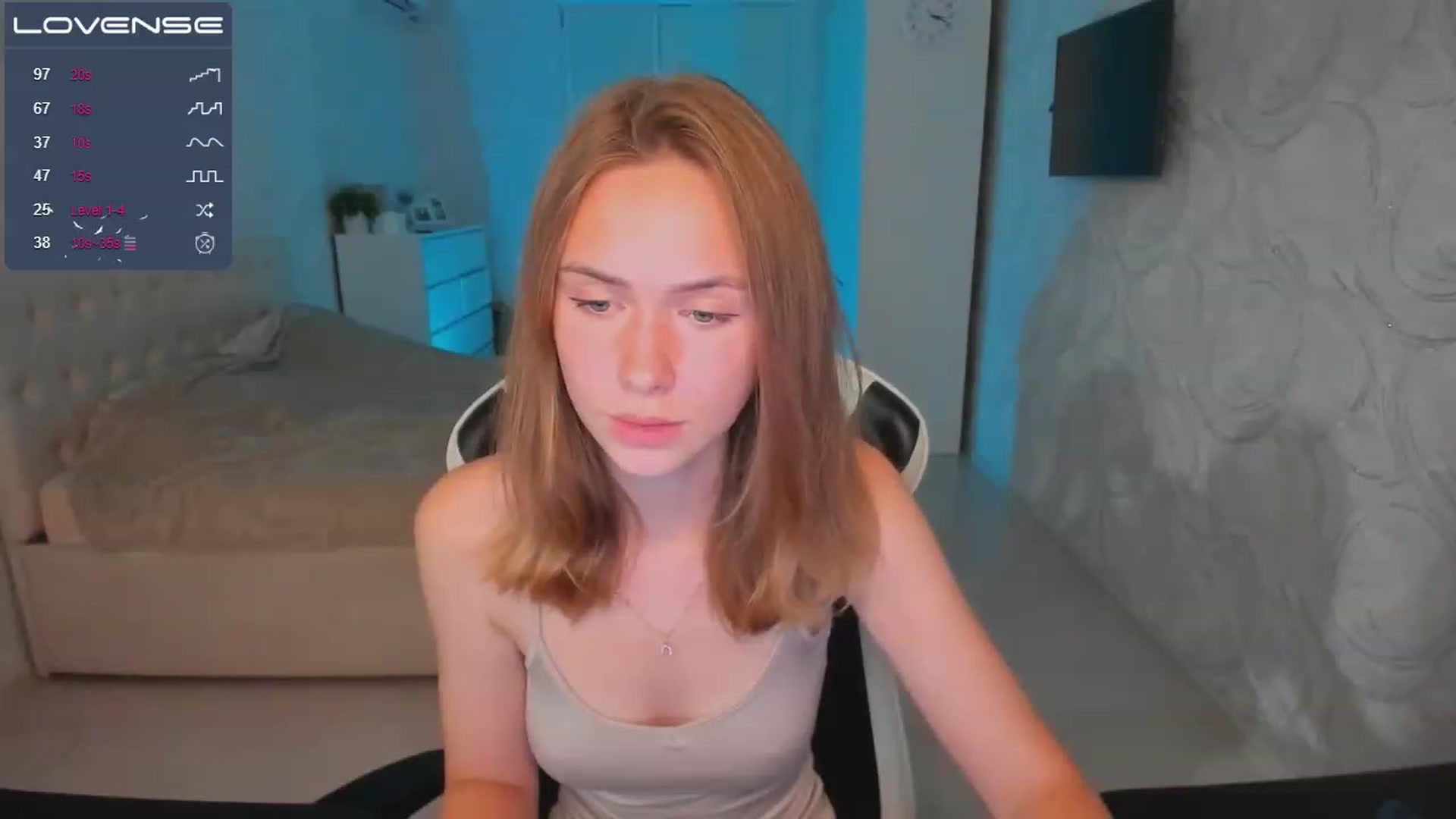 Gallery image thumbnail from Jumphigherr's myfreecams stream on, 09/27/2023, 18:18 image 13 of 20