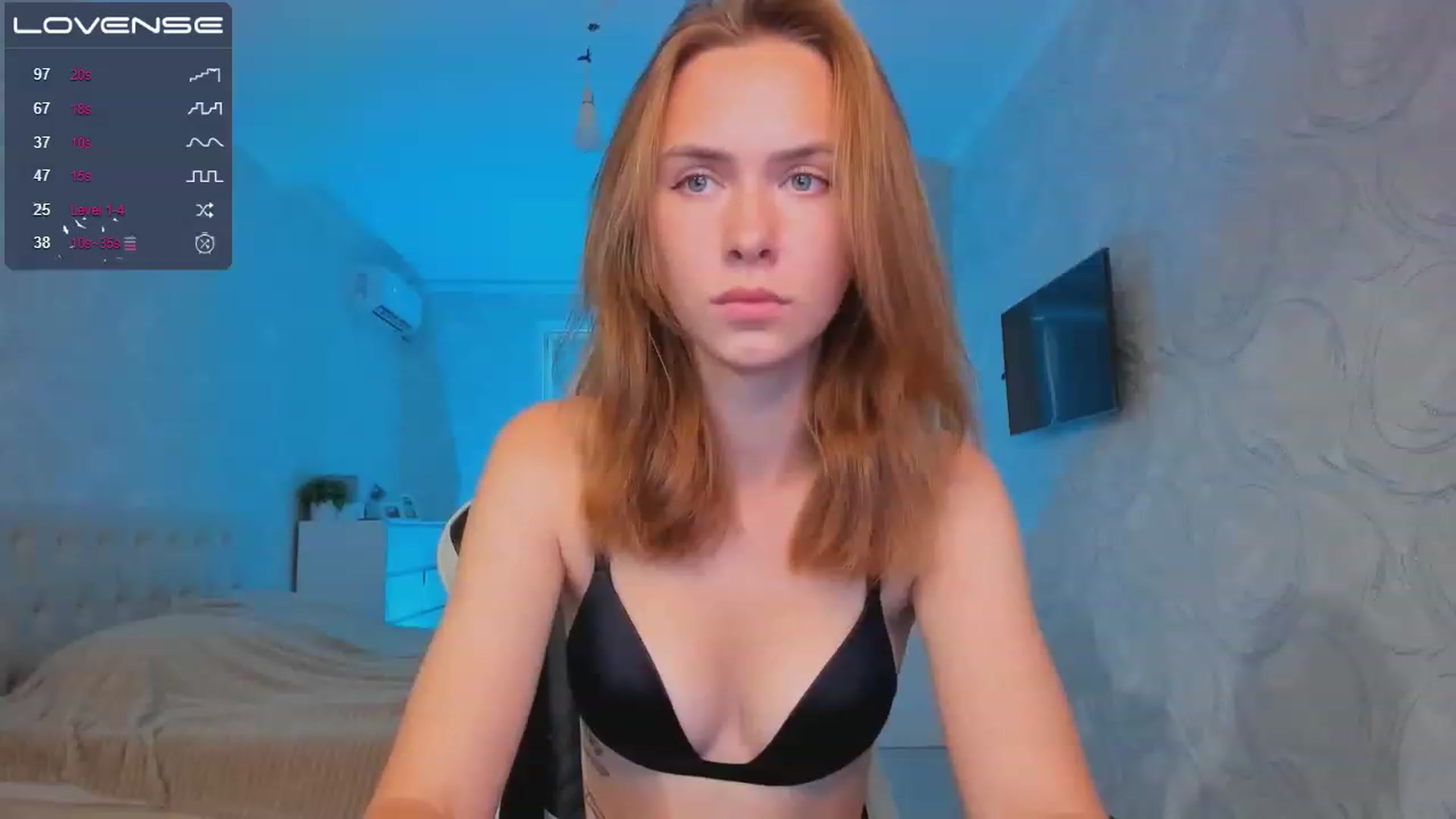 Gallery image thumbnail from Jumphigherr's myfreecams stream on, 09/28/2023, 14:50 image 8 of 20