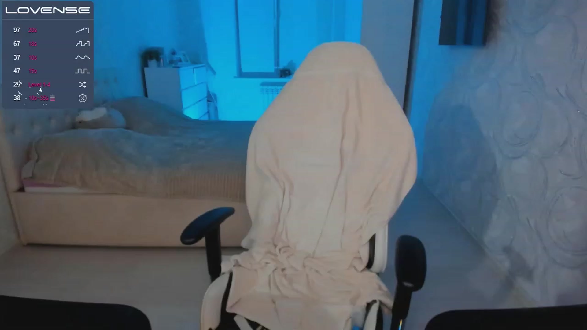 Gallery image thumbnail from Jumphigherr's myfreecams stream on, 10/10/2023, 14:47 image 14 of 20