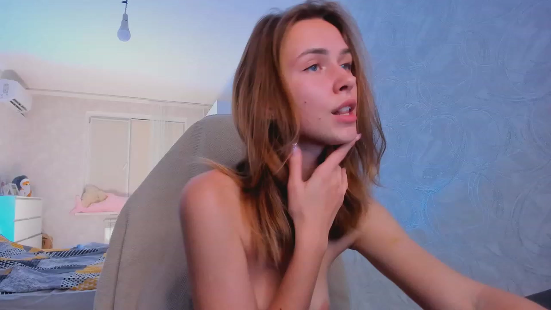 Gallery image thumbnail from Jumphigherr's myfreecams stream on, 10/20/2023, 15:37 image 2 of 20