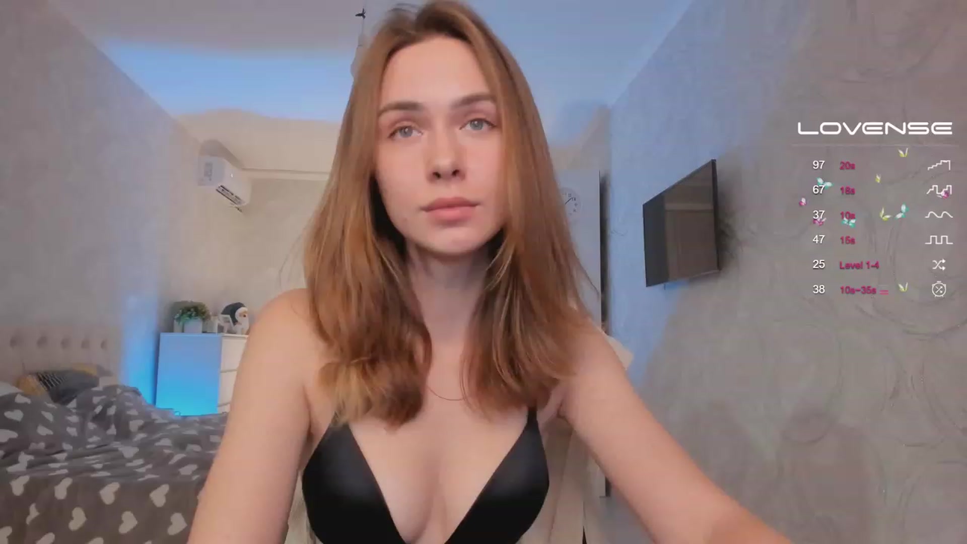 Gallery image thumbnail from Jumphigherr's myfreecams stream on, 11/21/2023, 19:36 image 19 of 20