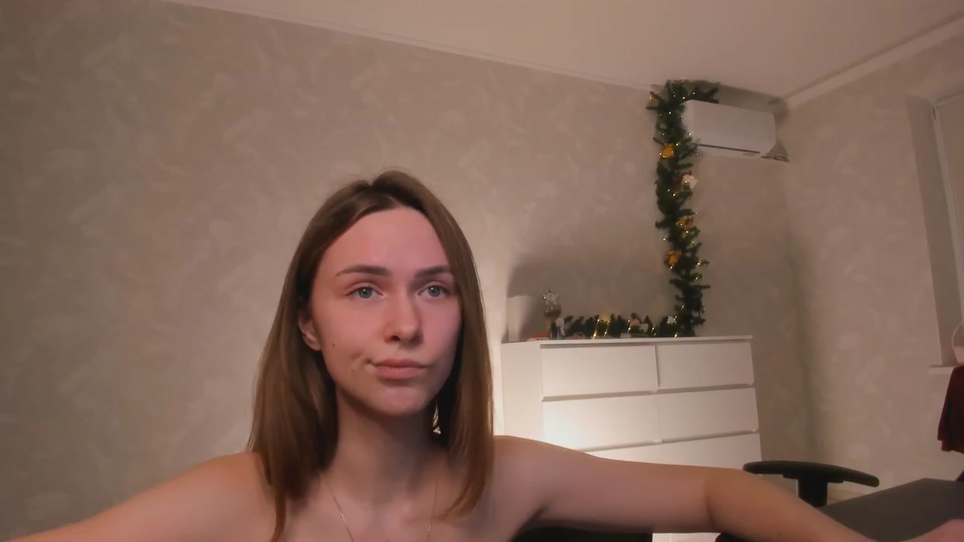 Gallery image thumbnail from Jumphigherr's myfreecams stream on, 01/22/2024, 16:11 image 9 of 20