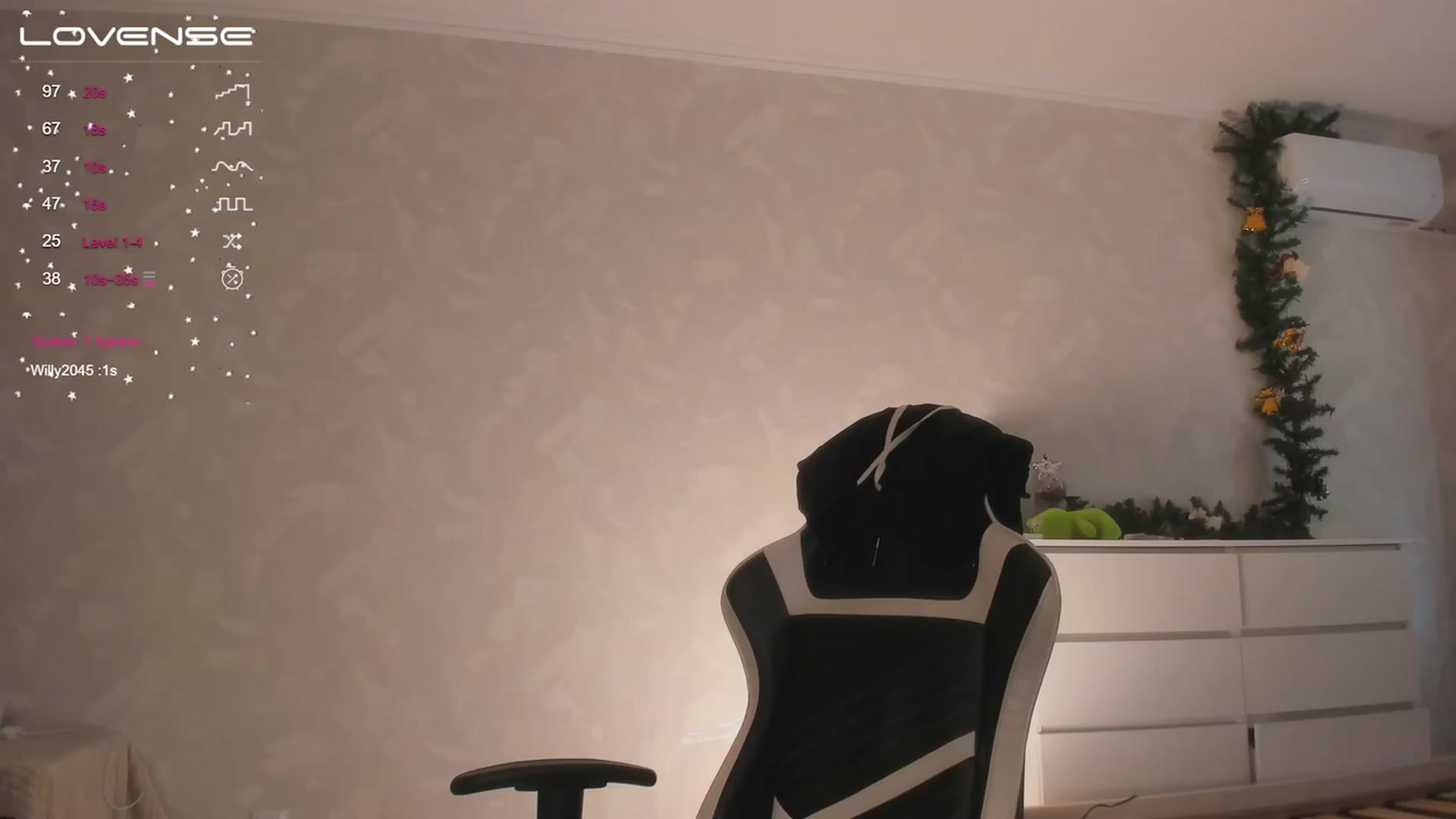 Gallery image thumbnail from Jumphigherr's myfreecams stream on, 02/11/2024, 10:46 image 13 of 20