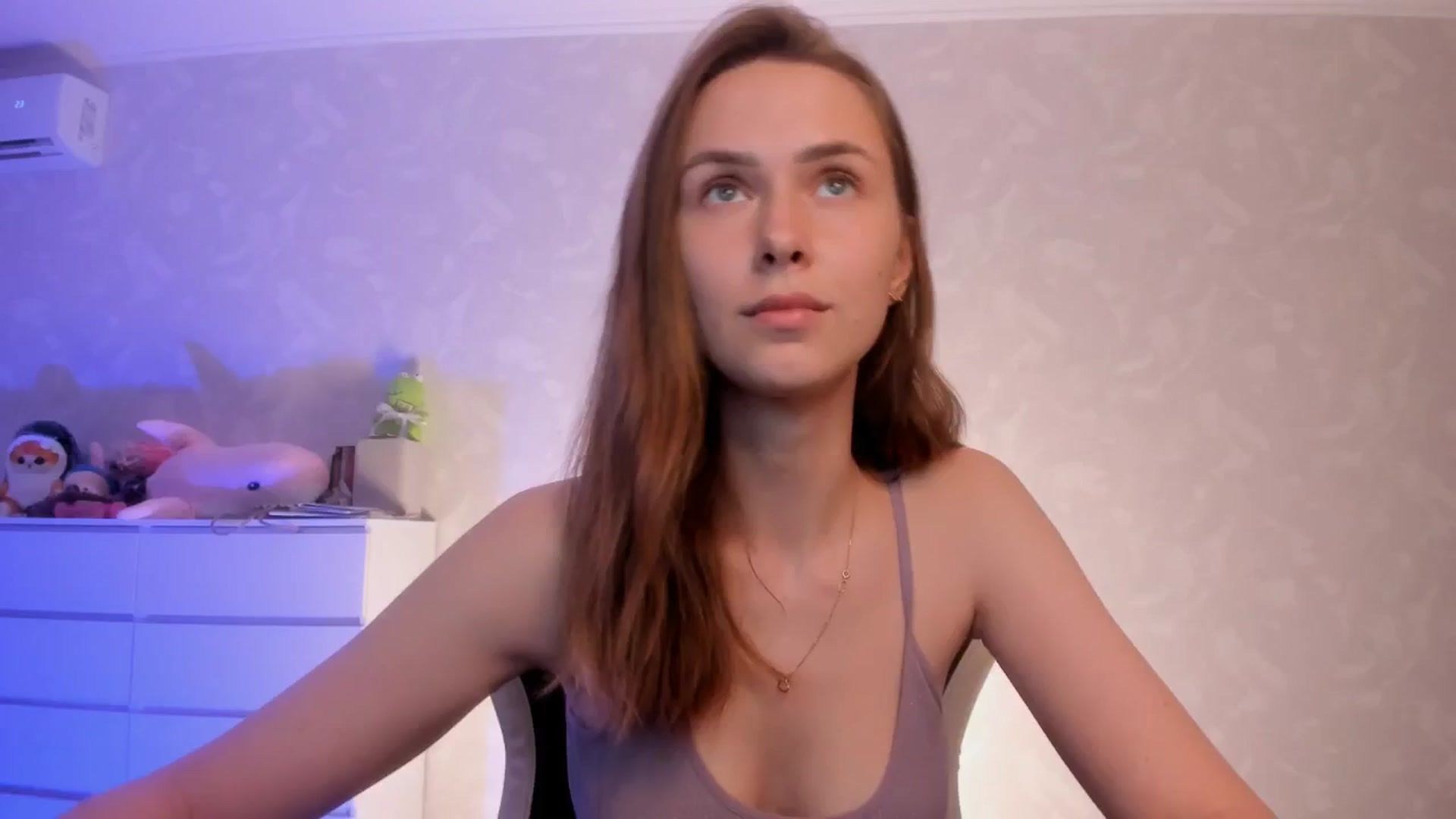 Gallery image thumbnail from Jumphigherr's myfreecams stream on, 06/27/2024, 19:08 image 5 of 20