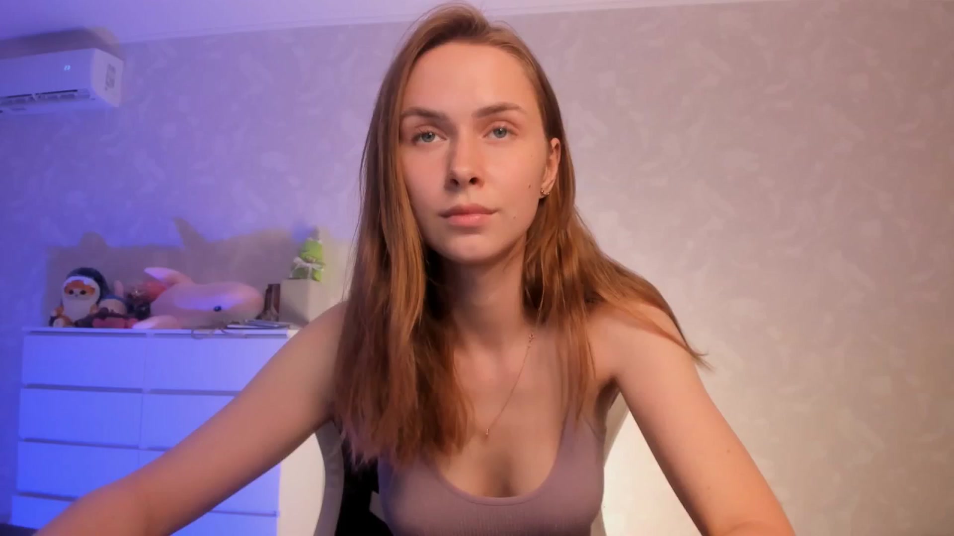 Gallery image thumbnail from Jumphigherr's myfreecams stream on, 06/27/2024, 19:29 image 17 of 20