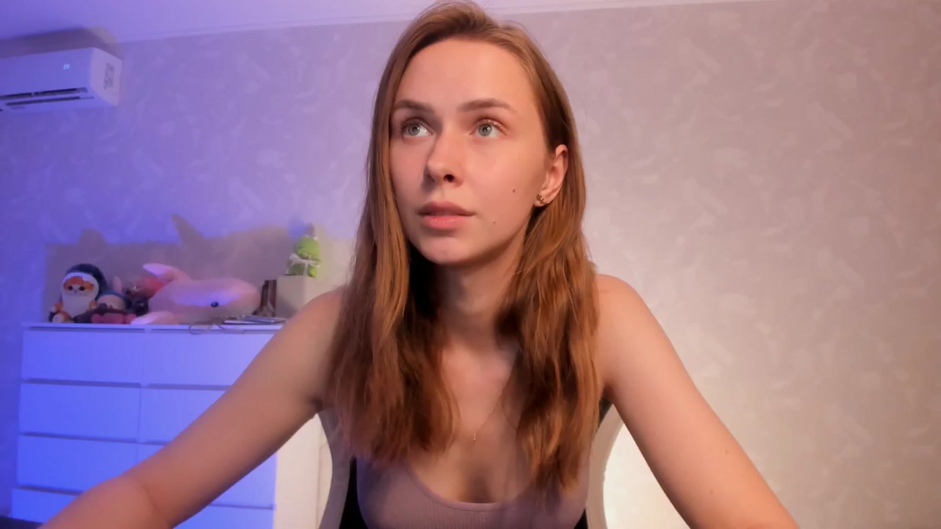 Gallery image thumbnail from Jumphigherr's myfreecams stream on, 06/27/2024, 19:29 image 19 of 20