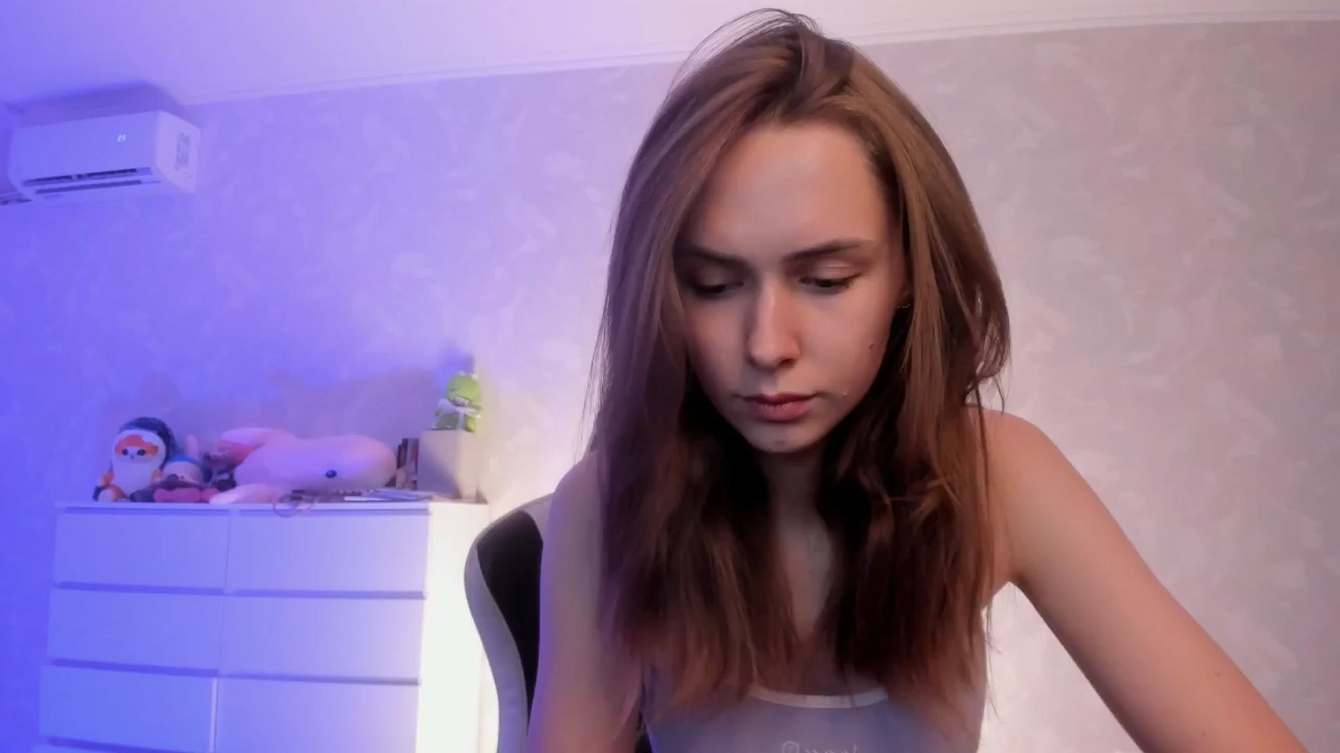 Gallery image thumbnail from Jumphigherr's myfreecams stream on, 07/04/2024, 17:41 image 5 of 20