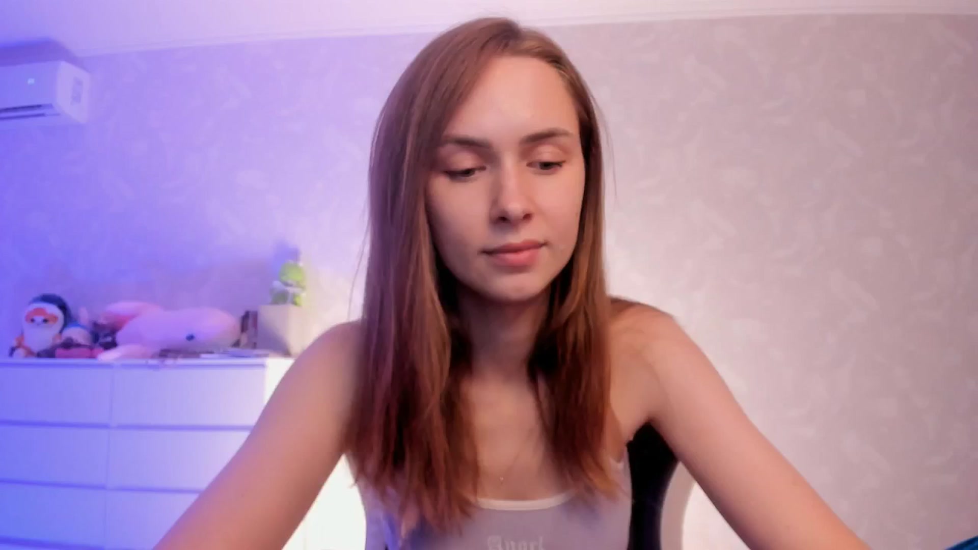 Gallery image thumbnail from Jumphigherr's myfreecams stream on, 07/04/2024, 18:25 image 13 of 20