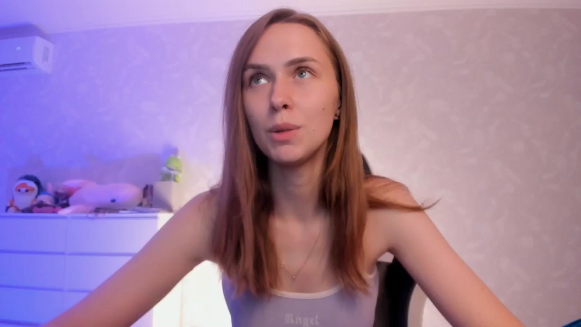 Gallery image thumbnail from Jumphigherr's myfreecams stream on, 07/04/2024, 18:25 image 7 of 20