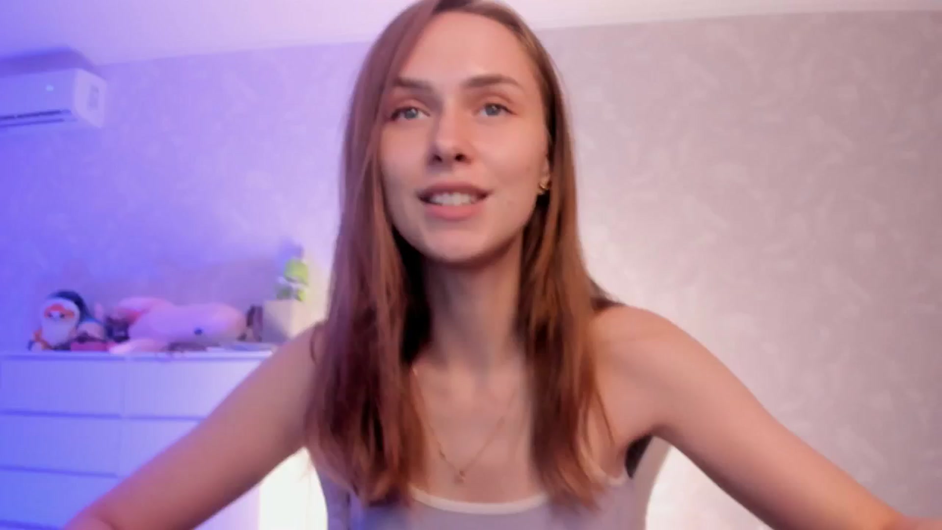 Gallery image thumbnail from Jumphigherr's myfreecams stream on, 07/04/2024, 18:25 image 2 of 20