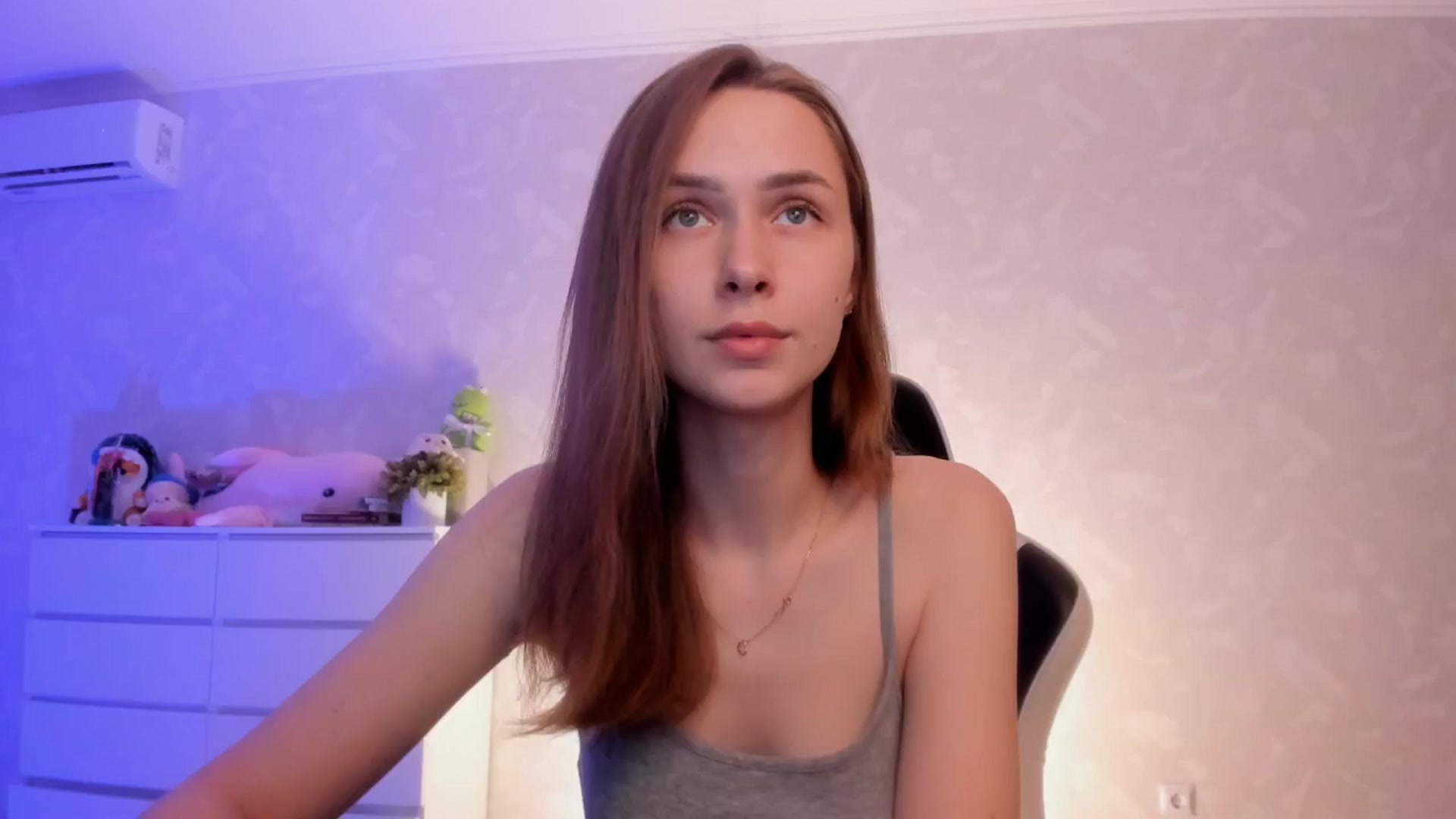 Gallery image thumbnail from Jumphigherr's myfreecams stream on, 07/09/2024, 20:11 image 3 of 20