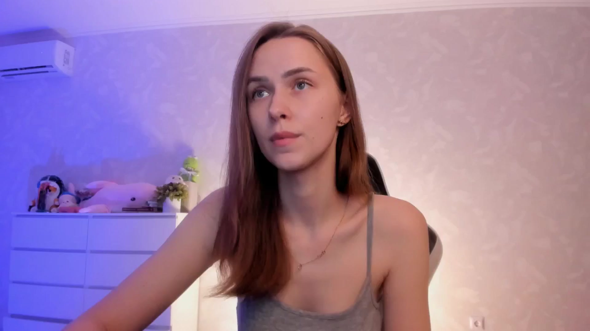 Gallery image thumbnail from Jumphigherr's myfreecams stream on, 07/09/2024, 20:11 image 2 of 20