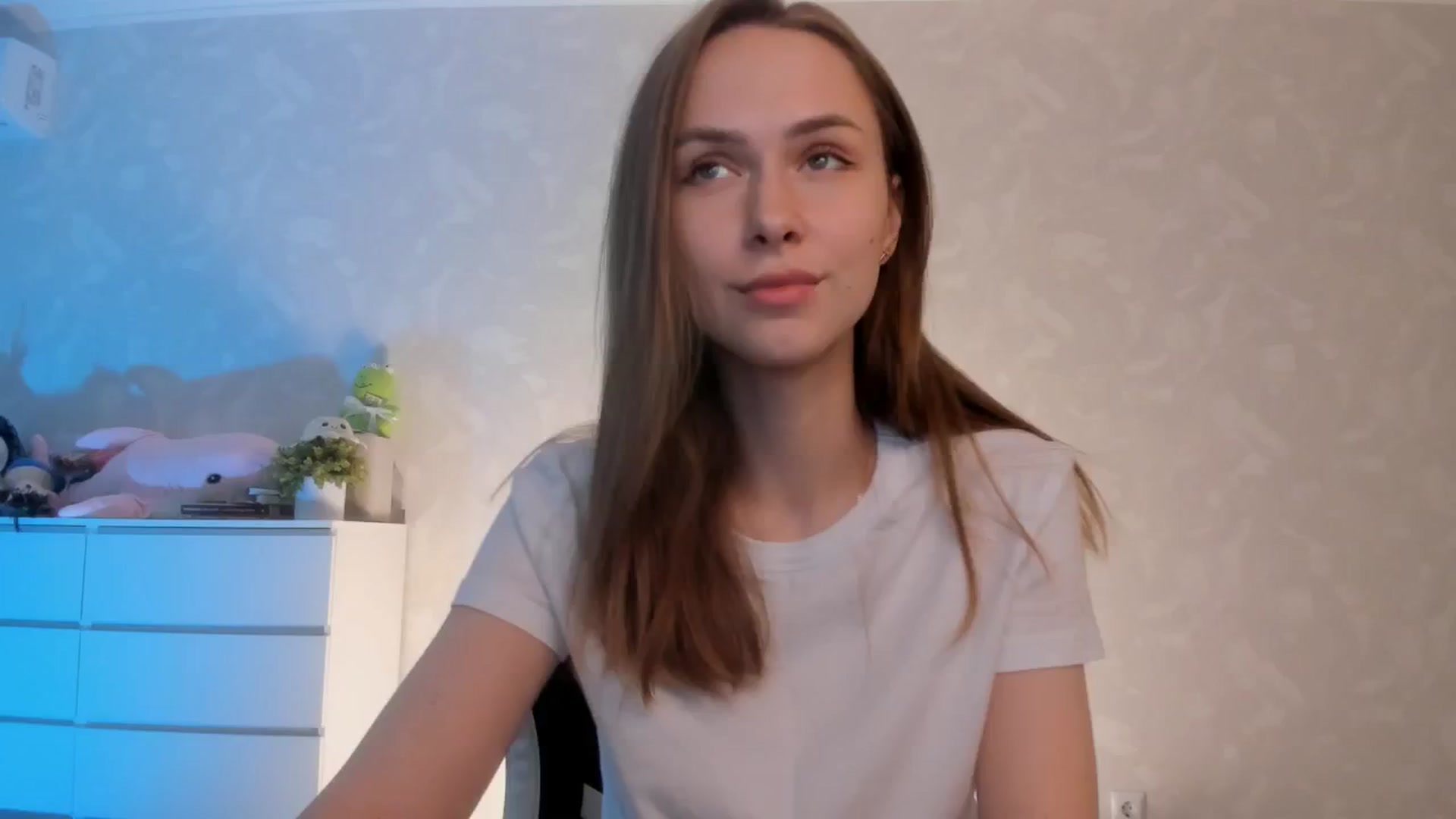 Gallery image thumbnail from Jumphigherr's myfreecams stream on, 07/11/2024, 20:02 image 1 of 20
