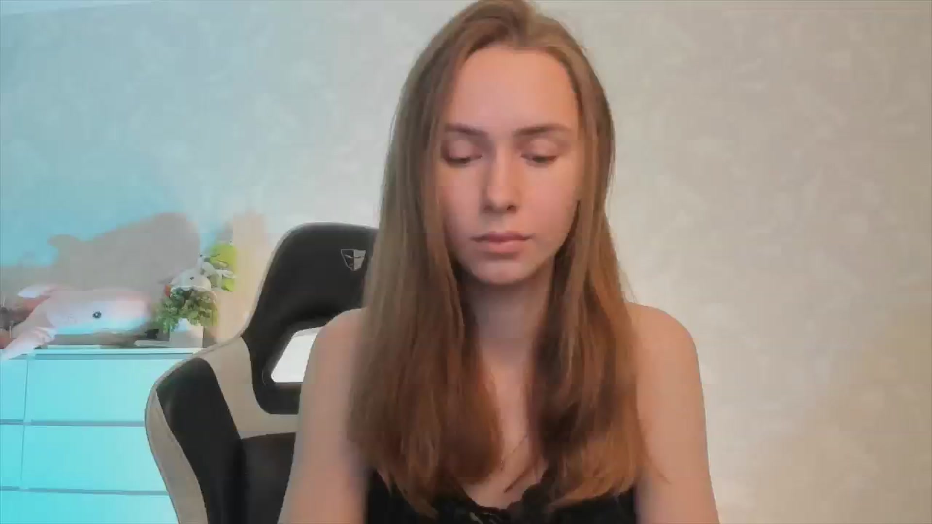 Gallery image thumbnail from Jumphigherr's myfreecams stream on, 08/11/2024, 14:36 image 16 of 20