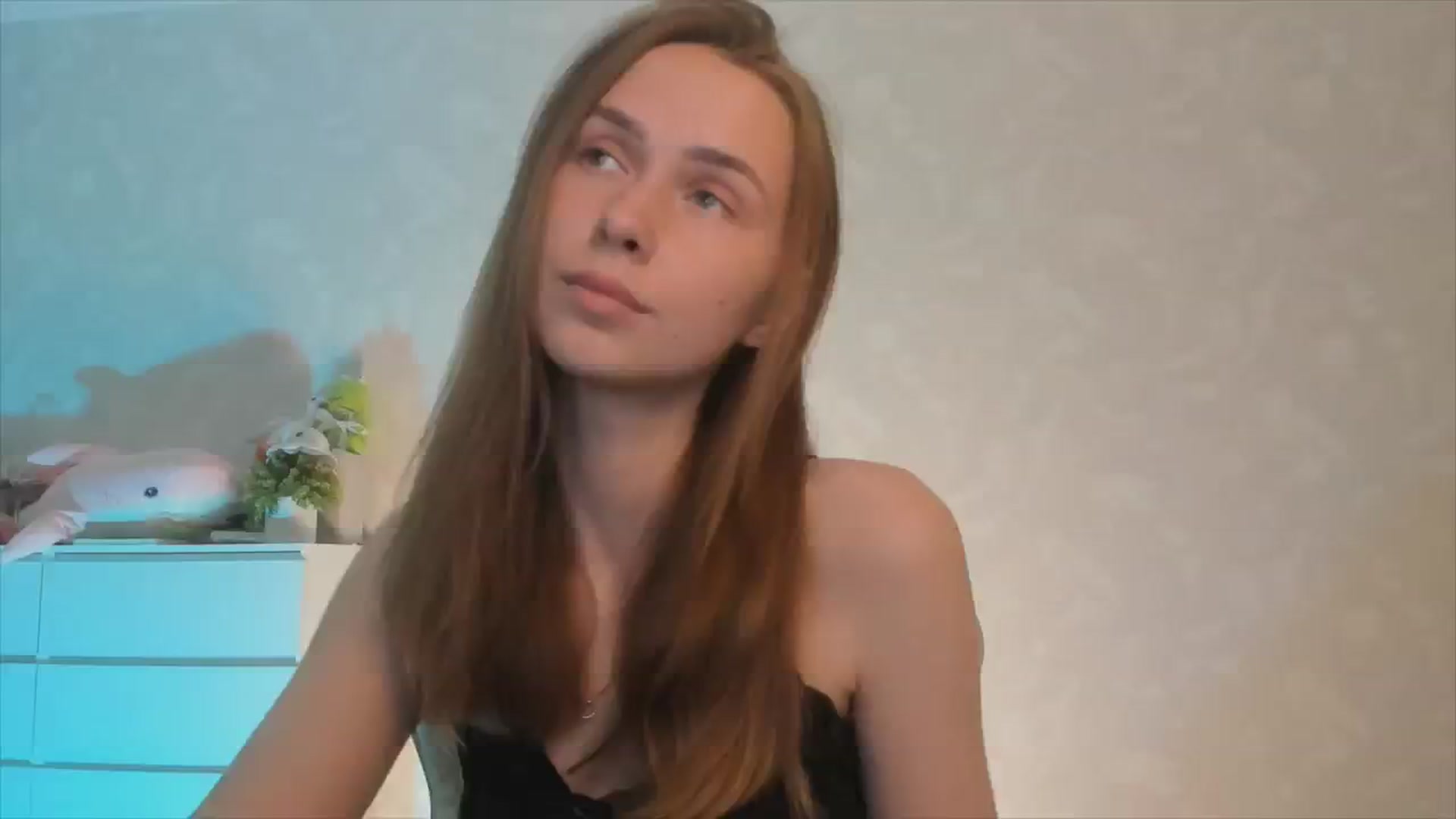Gallery image thumbnail from Jumphigherr's myfreecams stream on, 08/11/2024, 14:36 image 6 of 20