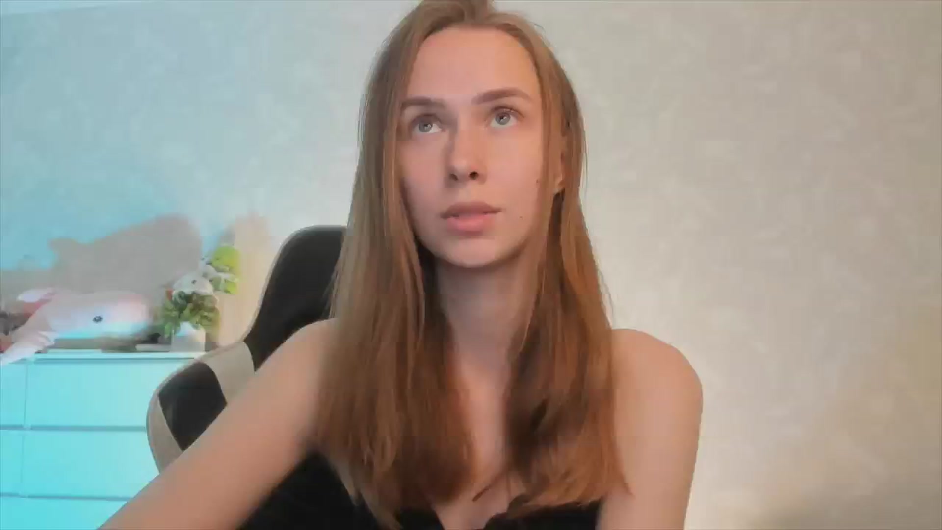 Gallery image thumbnail from Jumphigherr's myfreecams stream on, 08/11/2024, 14:36 image 15 of 20