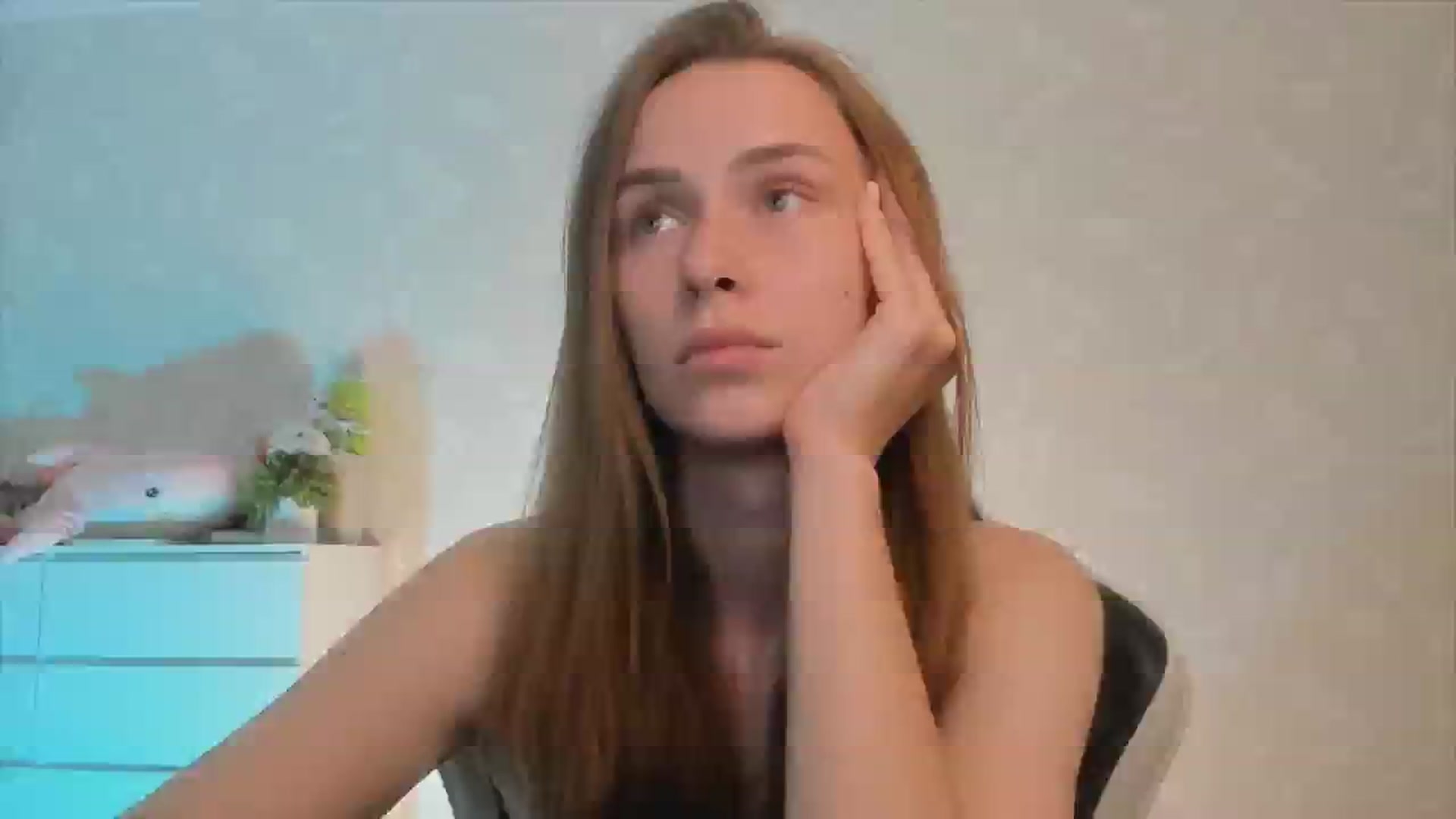 Gallery image thumbnail from Jumphigherr's myfreecams stream on, 08/11/2024, 14:46 image 6 of 20