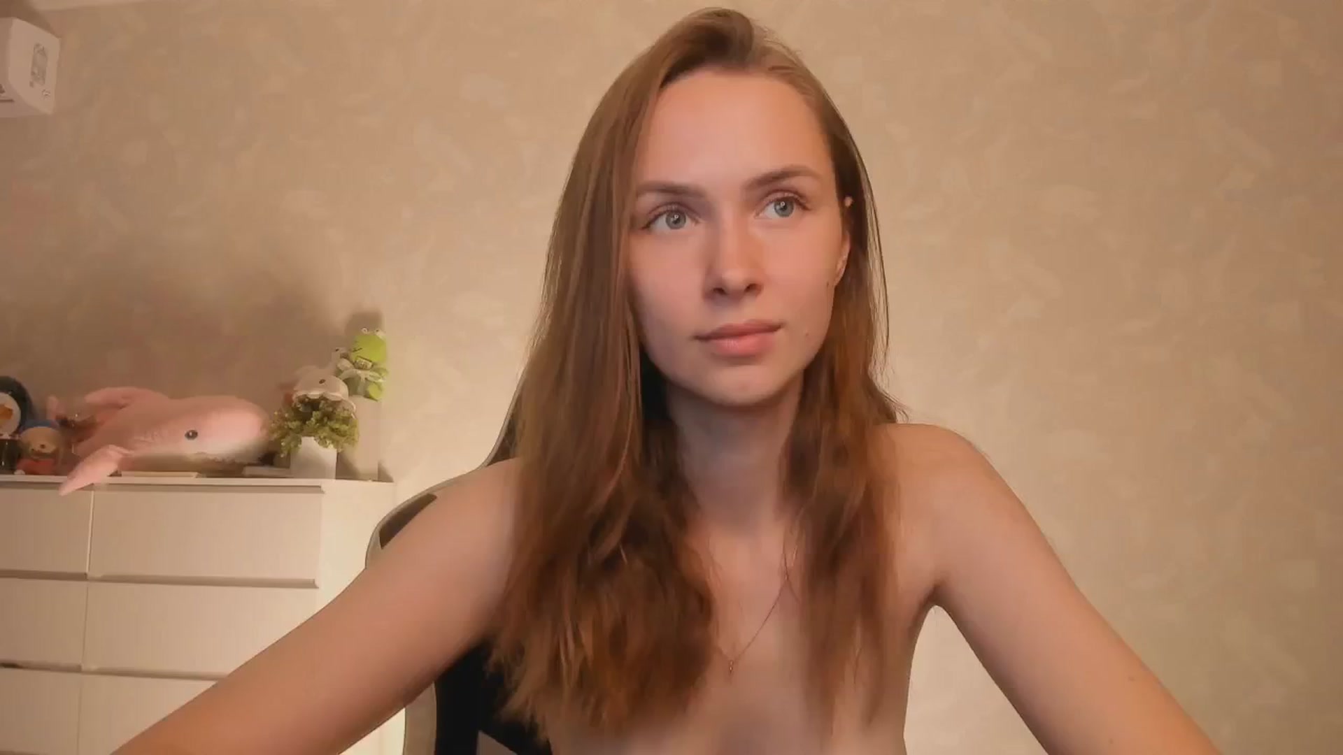 Gallery image thumbnail from Jumphigherr's myfreecams stream on, 08/14/2024, 17:10 image 1 of 20