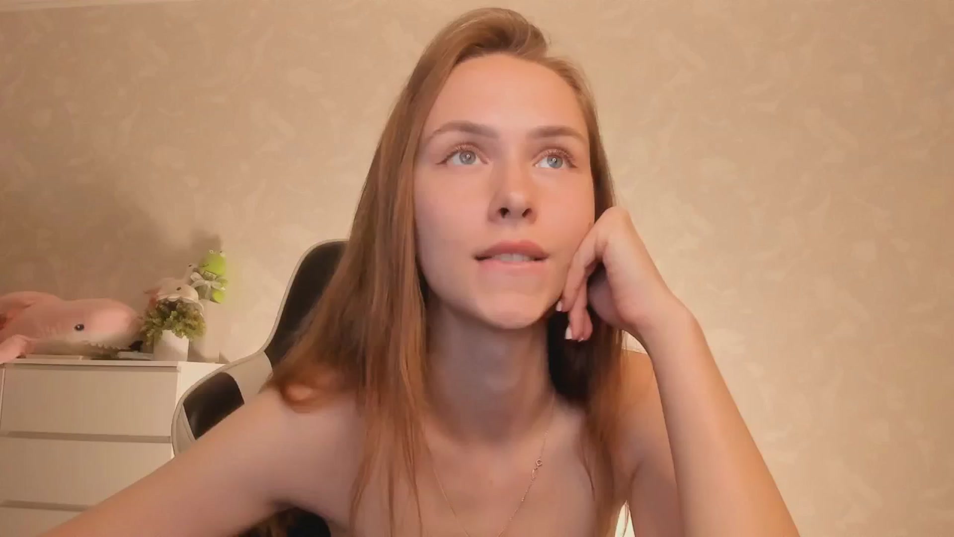 Gallery image thumbnail from Jumphigherr's myfreecams stream on, 08/17/2024, 17:16 image 20 of 20