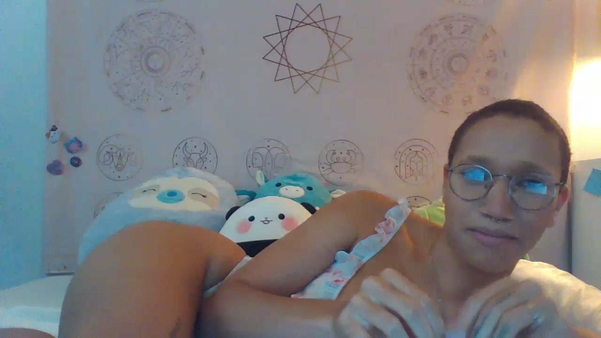 Gallery image thumbnail from June_More's myfreecams stream on, 06/28/2023, 16:49 image 9 of 20
