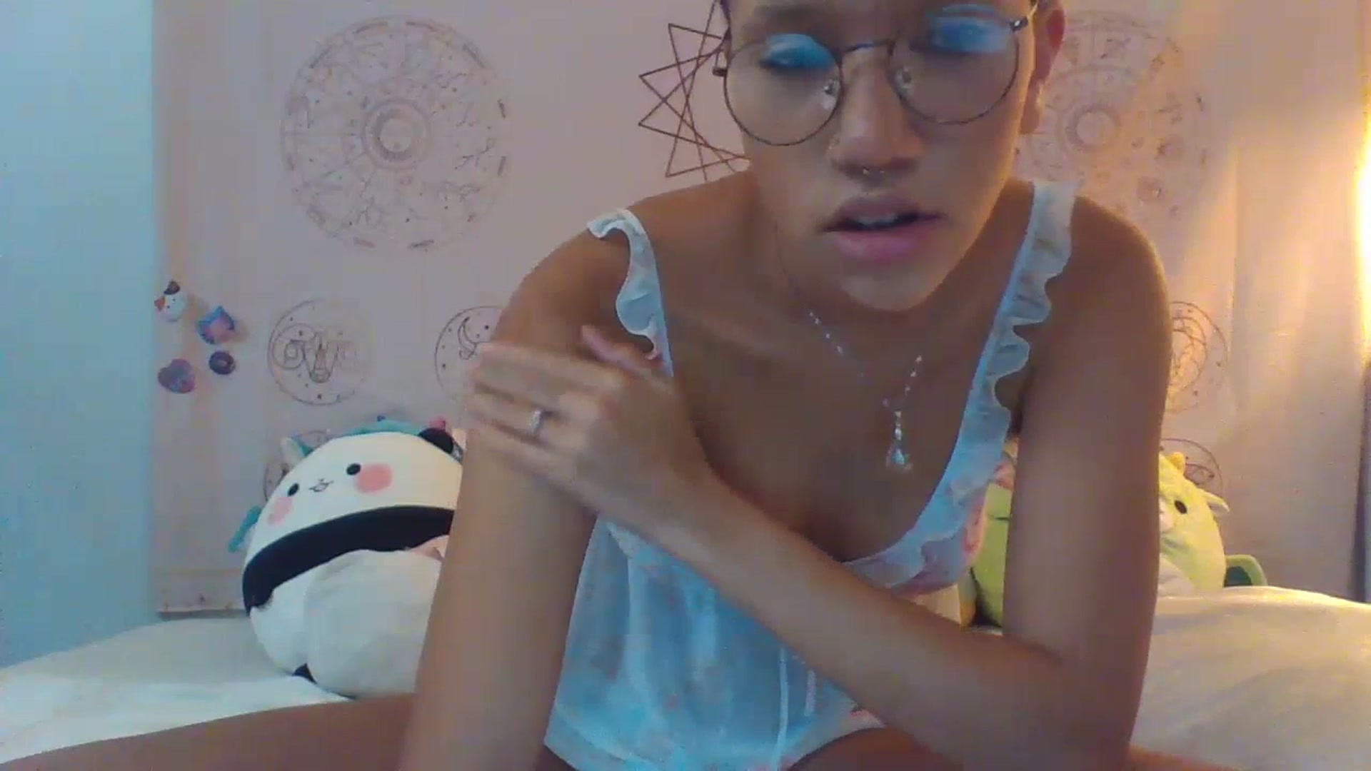 Gallery image thumbnail from June_More's myfreecams stream on, 06/28/2023, 17:04 image 10 of 20