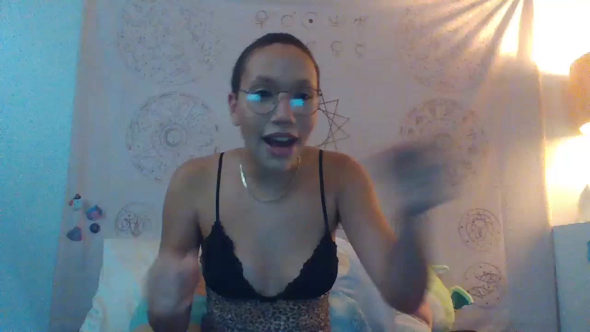 Gallery image thumbnail from June_More's myfreecams stream on, 06/30/2023, 16:58 image 11 of 20
