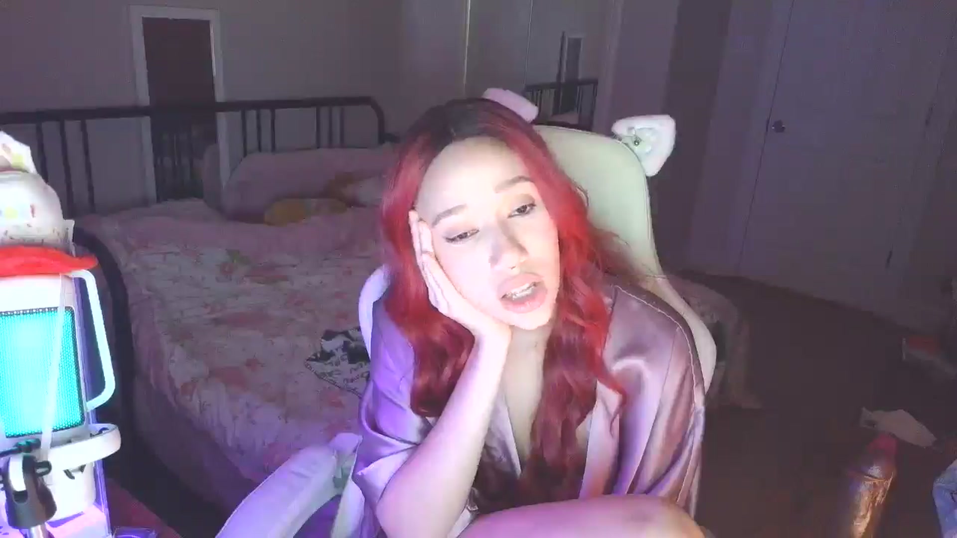 Gallery image thumbnail from June_More's myfreecams stream on, 04/17/2025, 07:59 image 19 of 20