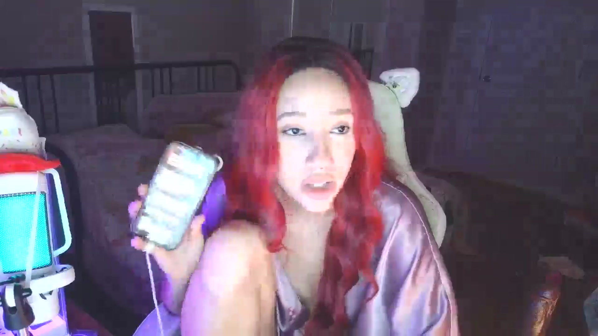 Gallery image thumbnail from June_More's myfreecams stream on, 04/17/2025, 07:59 image 4 of 20
