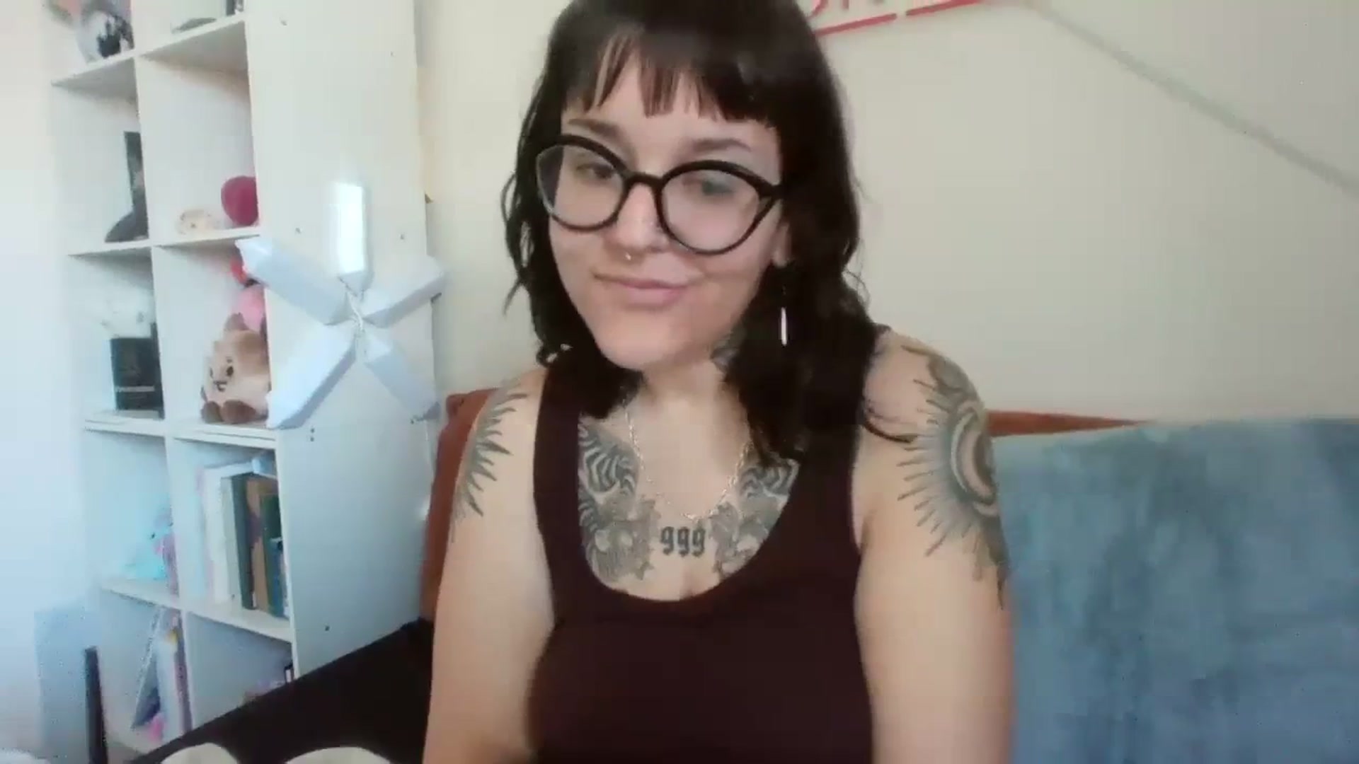 Gallery image thumbnail from JuniBites's myfreecams stream on, 03/24/2024, 18:18 image 10 of 20
