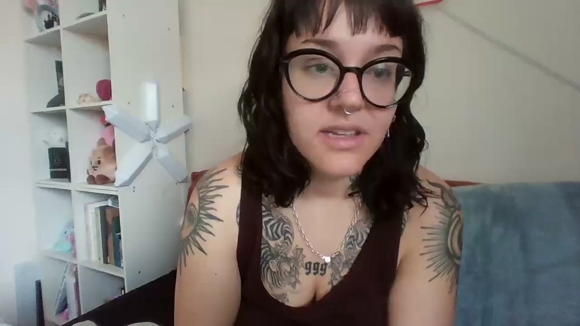 Gallery image thumbnail from JuniBites's myfreecams stream on, 03/24/2024, 18:18 image 4 of 20
