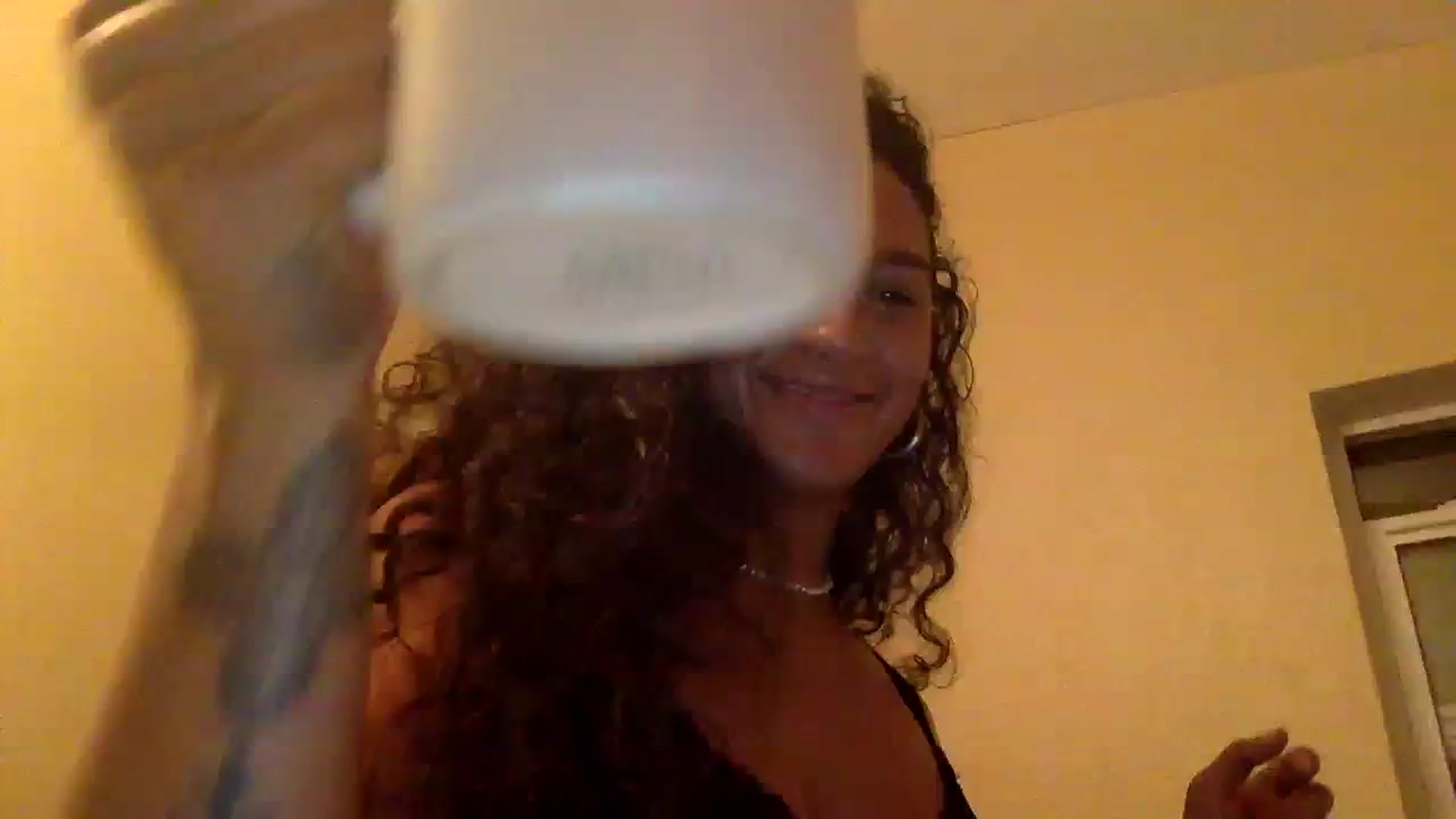 Gallery image thumbnail from Juniper_'s myfreecams stream on, 01/01/2024, 11:25 image 6 of 20