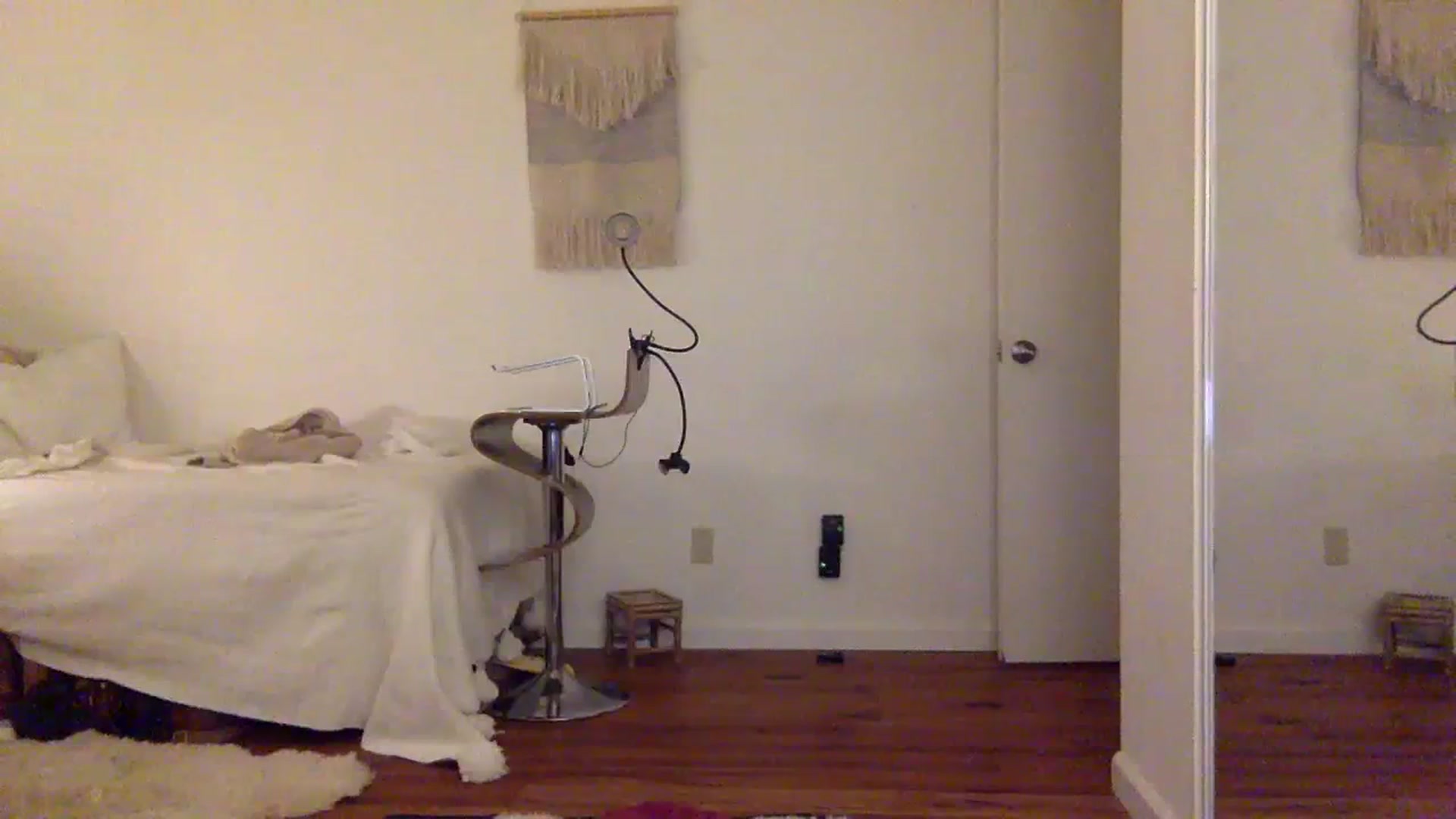 Gallery image thumbnail from Juniper_'s myfreecams stream on, 01/20/2024, 08:08 image 15 of 20