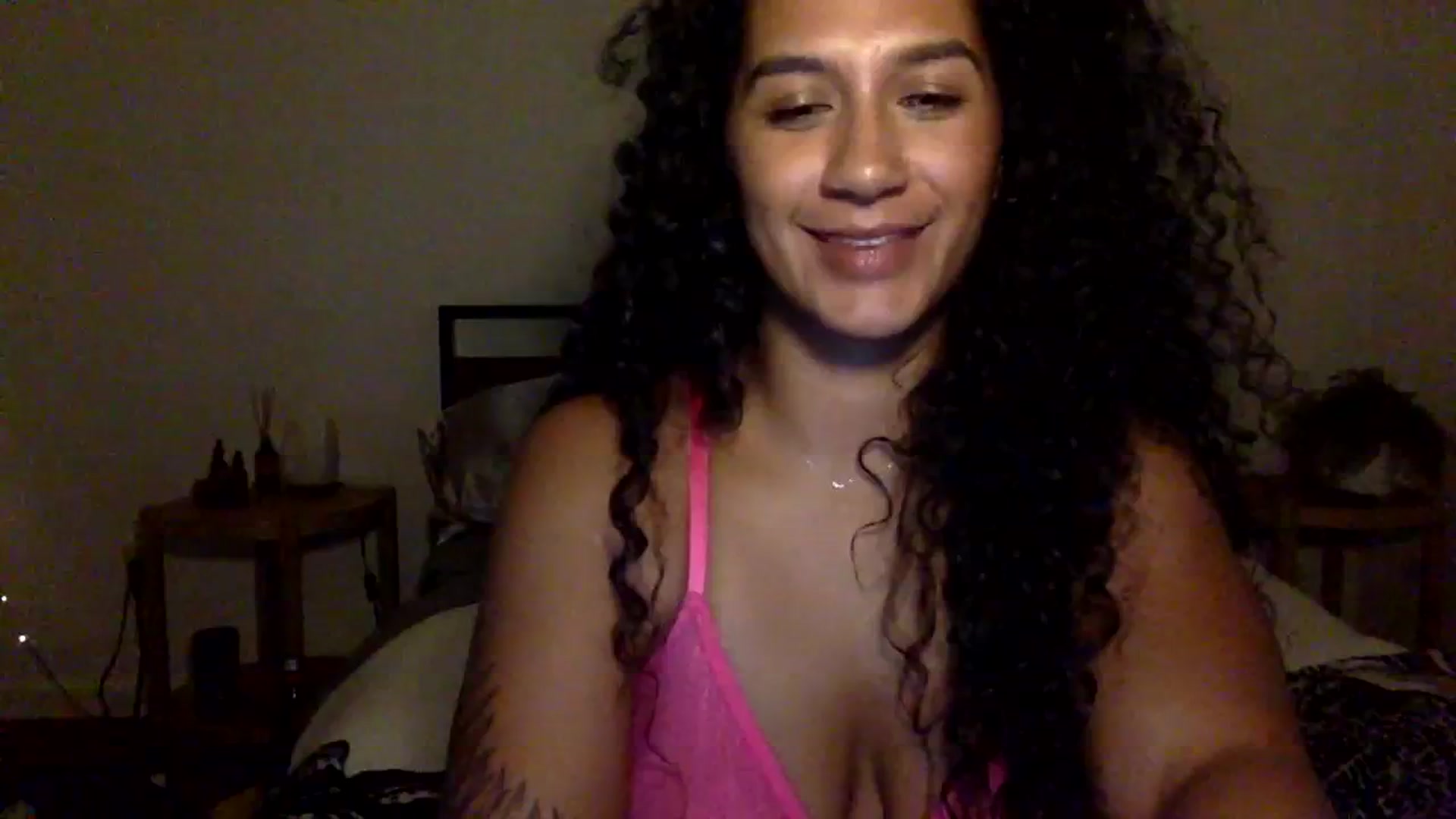 Gallery image thumbnail from Juniper_'s myfreecams stream on, 01/30/2024, 24:48 image 1 of 20