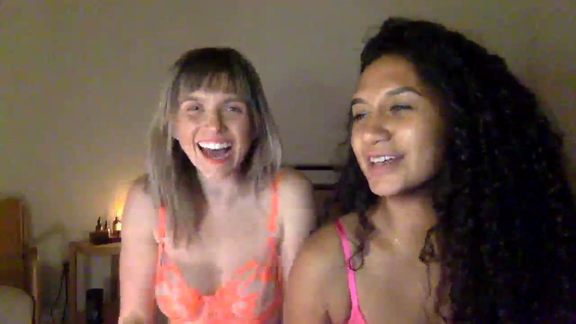 Gallery image thumbnail from Juniper_'s myfreecams stream on, 01/30/2024, 10:33 image 3 of 20