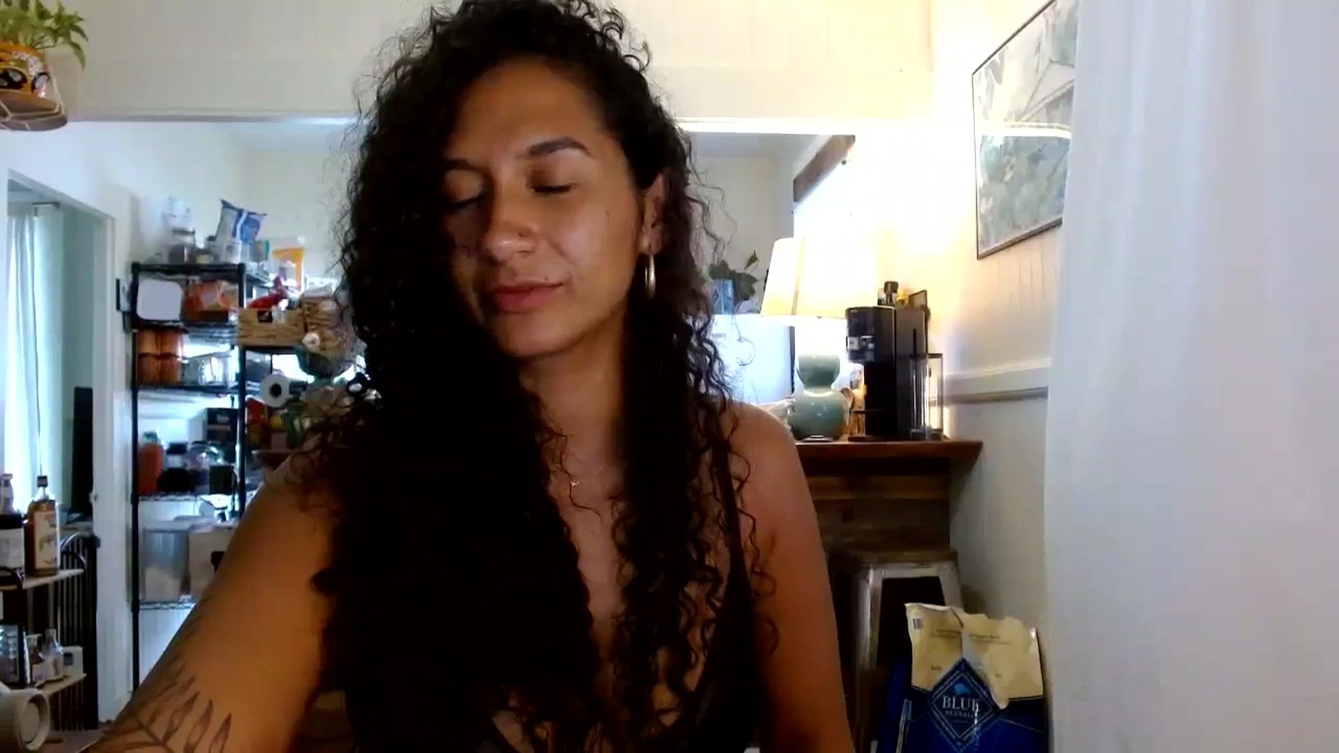Gallery image thumbnail from Juniper_'s myfreecams stream on, 02/07/2024, 02:59 image 14 of 20