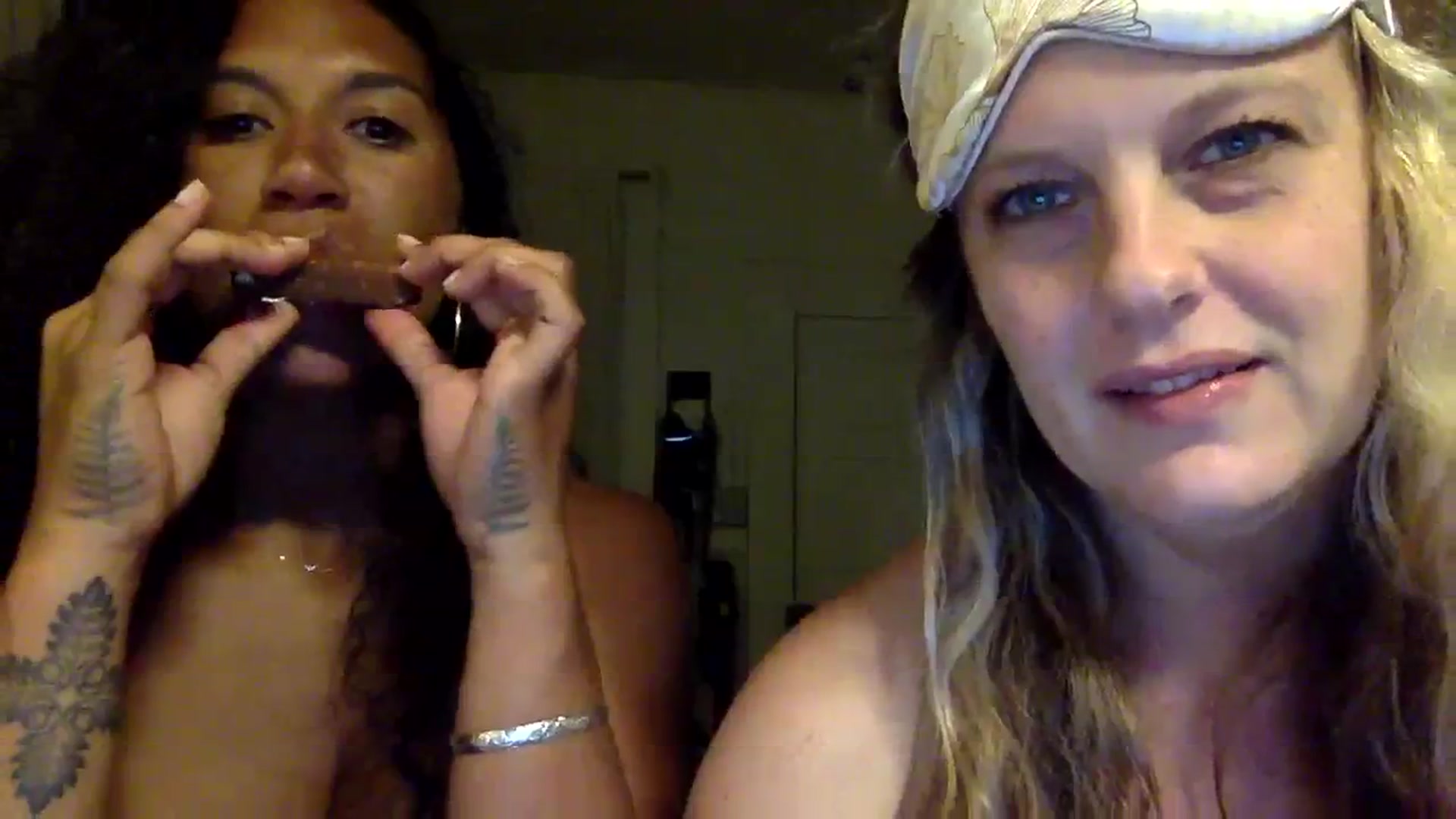 Gallery image thumbnail from Juniper_'s myfreecams stream on, 02/13/2024, 08:15 image 15 of 20