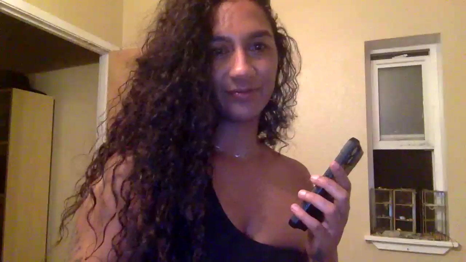 Gallery image thumbnail from Juniper_'s myfreecams stream on, 04/22/2024, 05:25 image 13 of 20