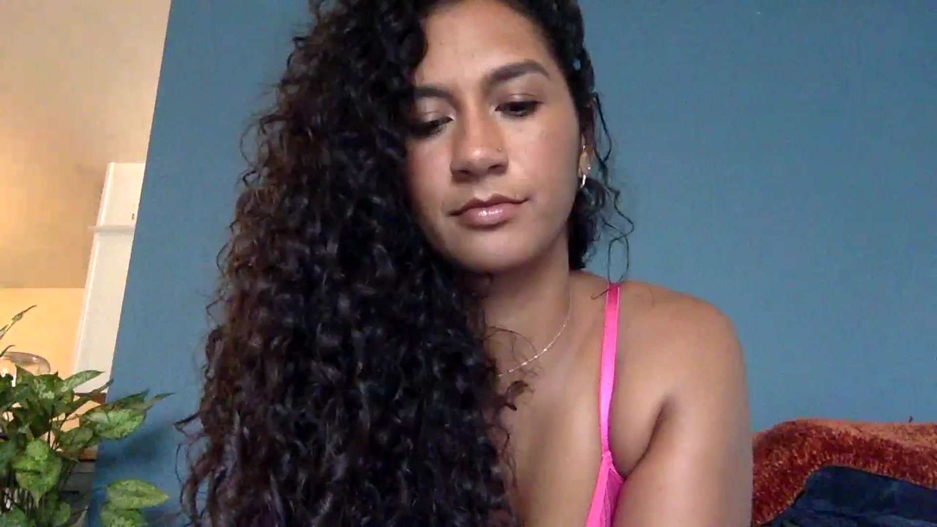 Gallery image thumbnail from Juniper_'s myfreecams stream on, 04/26/2024, 22:51 image 16 of 20