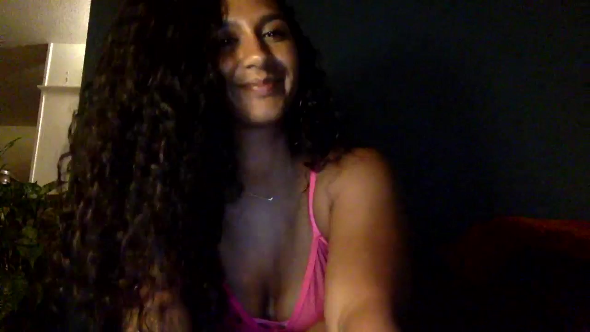 Gallery image thumbnail from Juniper_'s myfreecams stream on, 04/27/2024, 07:30 image 15 of 20