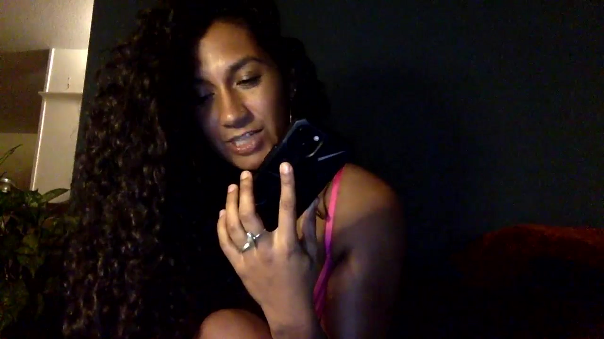 Gallery image thumbnail from Juniper_'s myfreecams stream on, 04/27/2024, 07:30 image 17 of 20