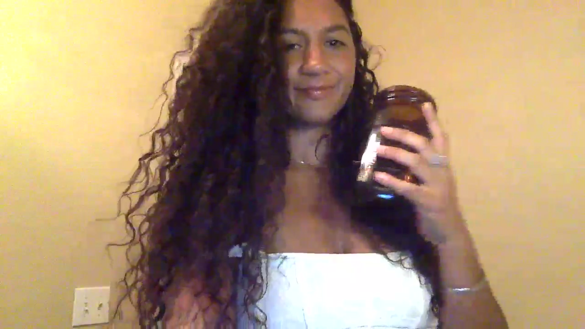Gallery image thumbnail from Juniper_'s myfreecams stream on, 06/13/2024, 09:24 image 18 of 20