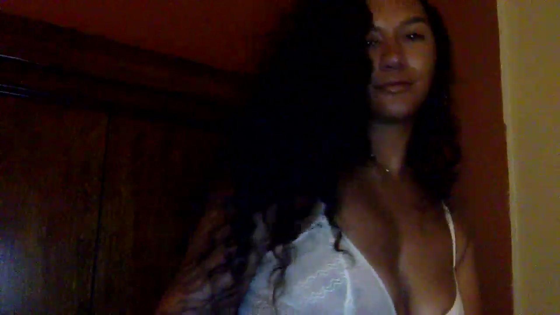 Gallery image thumbnail from Juniper_'s myfreecams stream on, 06/15/2024, 10:04 image 10 of 20