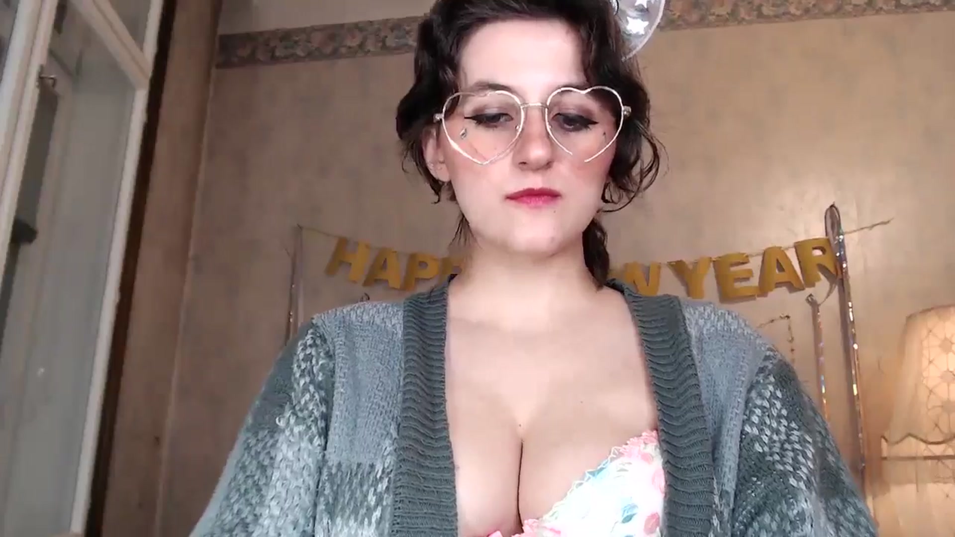 Gallery image thumbnail from JunoElectra's myfreecams stream on, 01/01/2025, 18:22 image 16 of 20